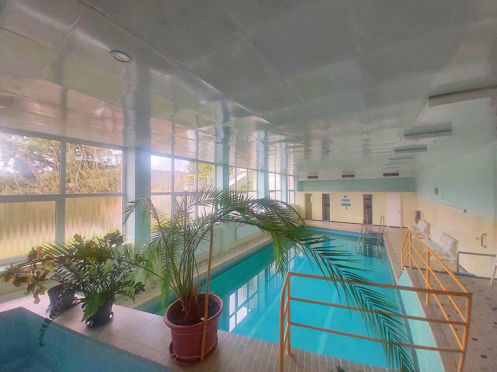 Fewo Mit Pool In بيرسبرون المظهر الخارجي الصورة